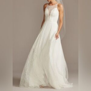 Elegant White Wedding Dress